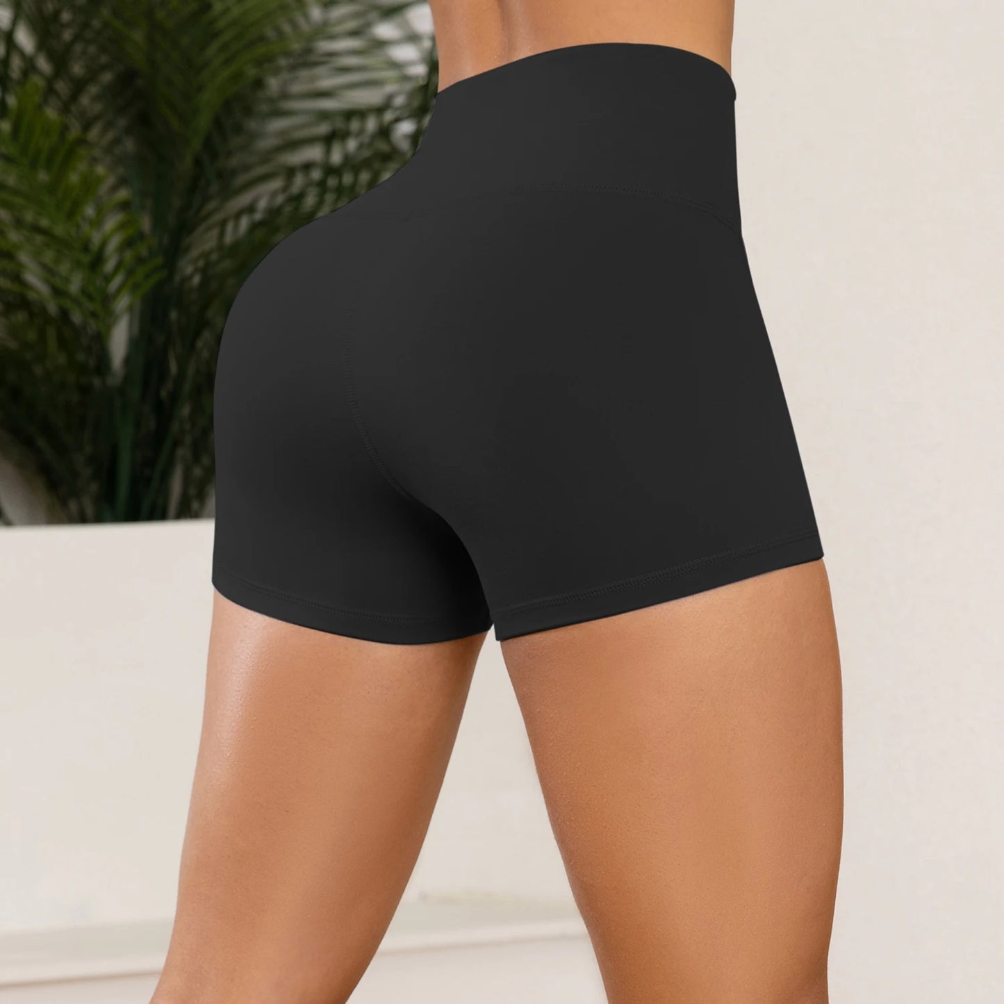 High-Waisted Yoga Shorts for Women – Slim Fit with Pockets